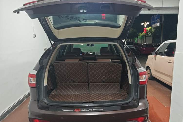 Used BYD S7 2016 1.5T Manual Luxury Edition Trunk