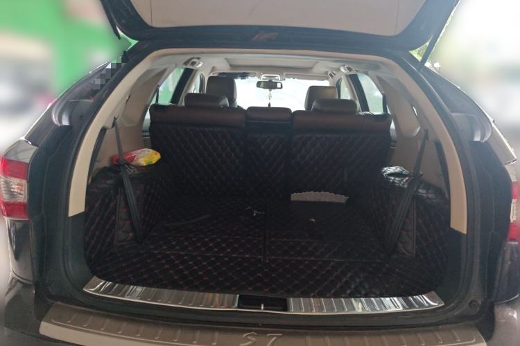 Used BYD S7 2016 2.0T Automatic Prestige Edition Trunk
