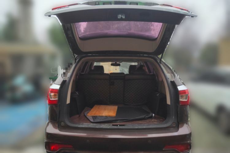 Used BYD S7 2016 1.5T Manual Luxury Edition Trunk