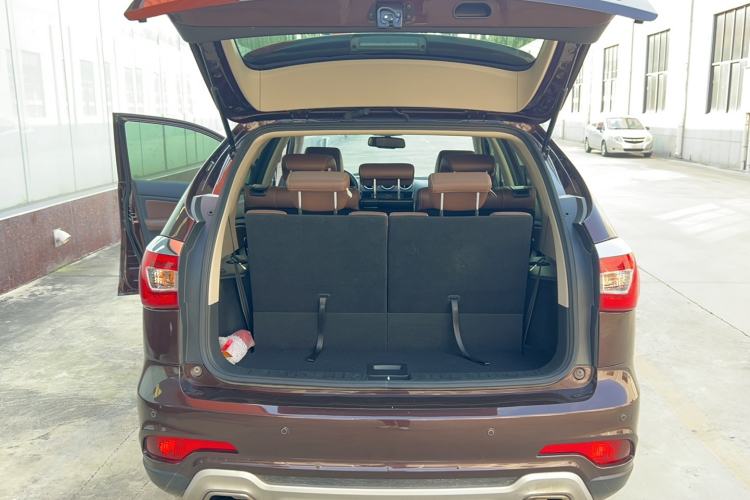 Used BYD S7 2016 2.0T Automatic Flagship Version Trunk
