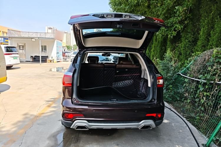 Used BYD S7 2016 2.0T Automatic Prestige Plus Trunk