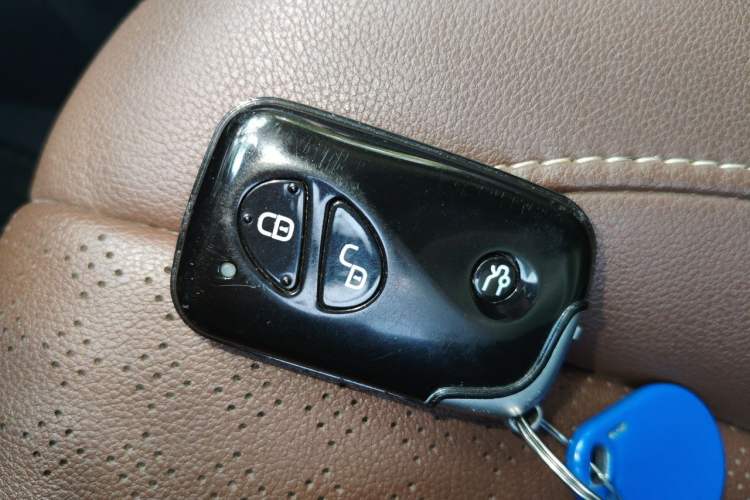 Used BYD S7 2016 2.0T Automatic Prestige Plus Vehicle Key