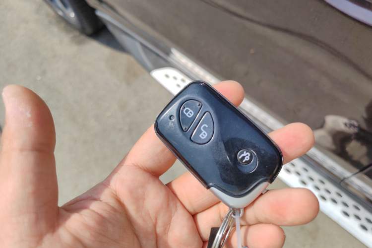 Used BYD S7 2016 2.0T Automatic Prestige Plus Vehicle Key