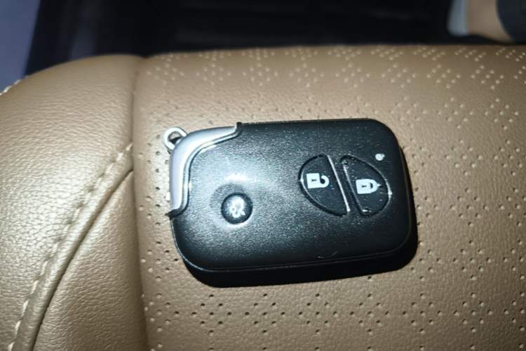 Used BYD S7 2016 2.0T Automatic Flagship Plus Vehicle Key