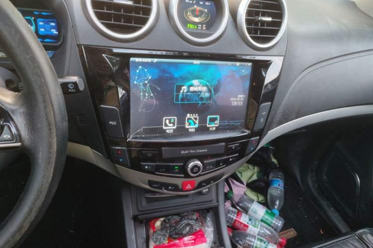 Used BYD S7 2016 1.5T Manual Luxury Edition Audio And AC Panel