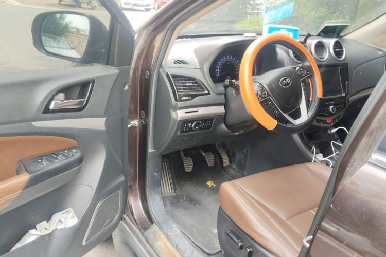 Used BYD S7 2016 1.5T Manual Luxury Edition Driver Seat