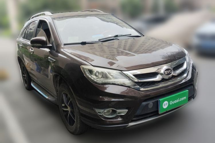 Used BYD S7 2016 1.5T Manual Luxury Edition Front Right 45 Deg