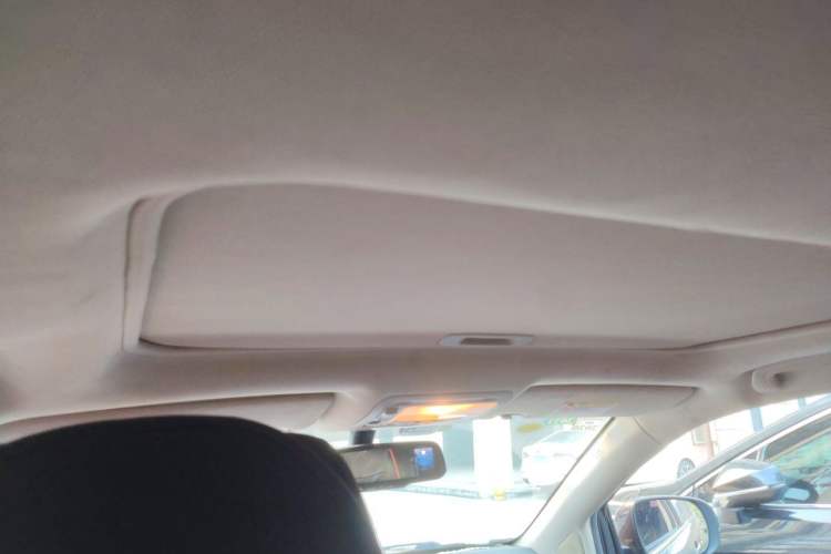 Used BYD S7 2016 1.5T Manual Luxury Edition Headliner