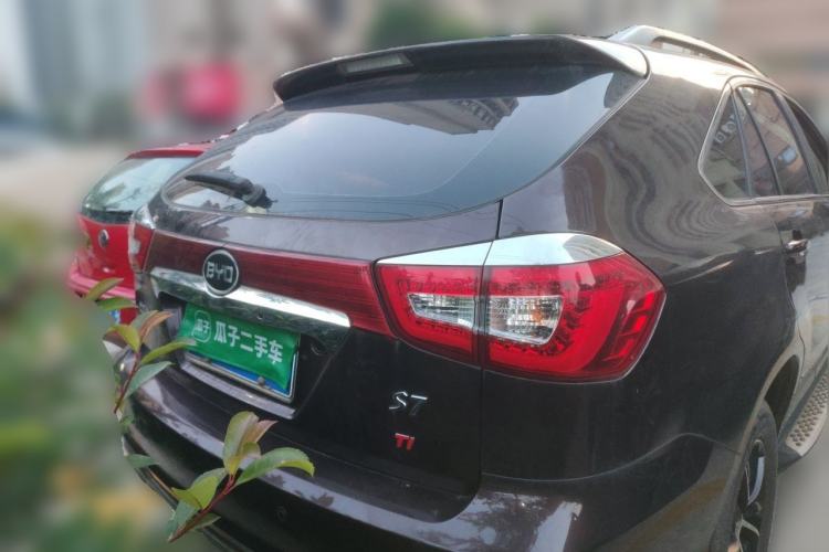 Used BYD S7 2016 1.5T Manual Luxury Edition Rear