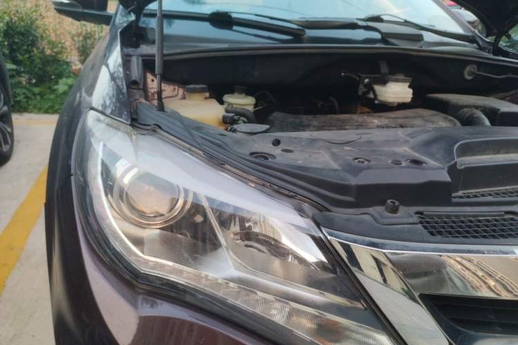 Used BYD S7 2016 1.5T Manual Luxury Edition Right Front Headlight