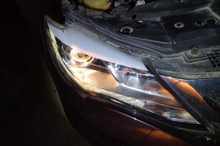 Used BYD S7 2016 2.0T Automatic Prestige Plus Right Front Headlight