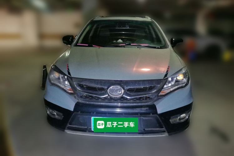 Used BYD S7 2016 2.0T Automatic Prestige Plus Front
