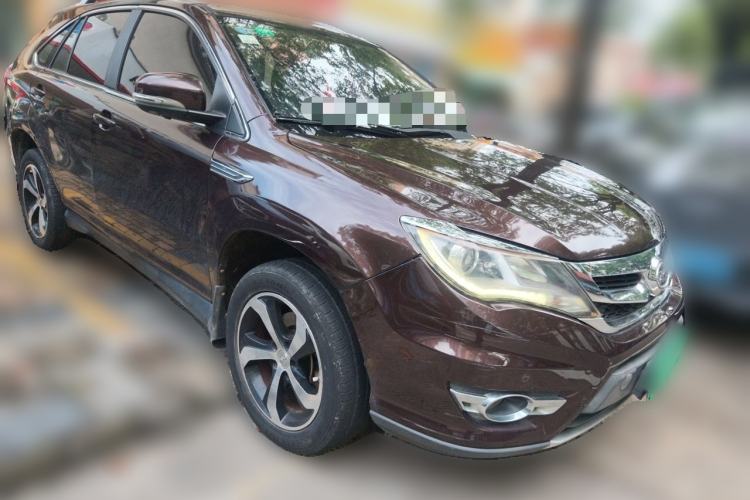 Used BYD S7 2016 2.0T Automatic Prestige Plus Front Right 45 Deg