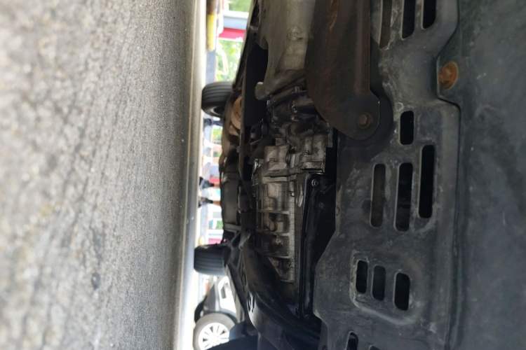 Used BYD S7 2016 2.0T Automatic Prestige Plus Chassis Front