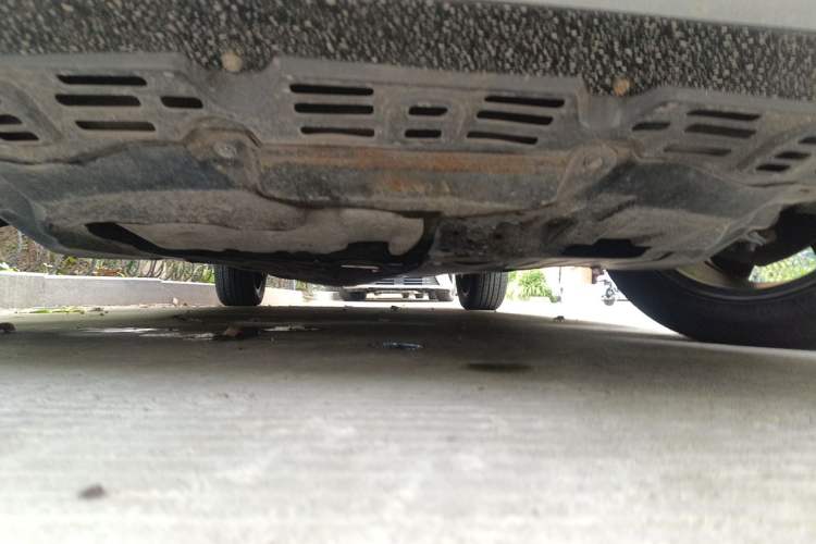 Used BYD S7 2016 2.0T Automatic Flagship Version Chassis Front