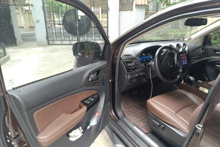 Used BYD S7 2016 2.0T Automatic Flagship Version Driver Seat