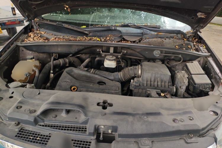 Used BYD S7 2016 2.0T Automatic Prestige Plus Engine Bay