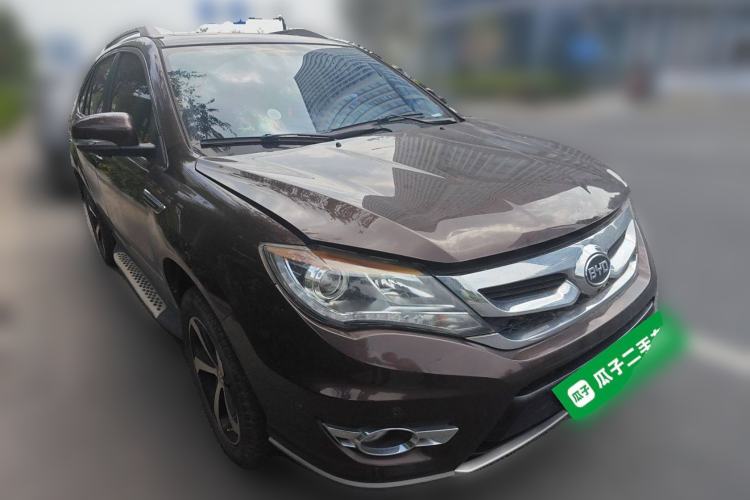 Used BYD S7 2016 2.0T Automatic Flagship Plus Front Right 45 Deg