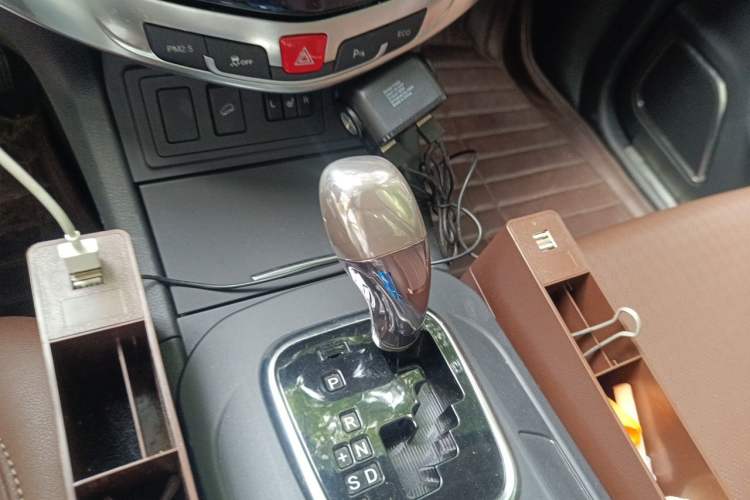 Used BYD S7 2016 2.0T Automatic Flagship Version Gear Lever