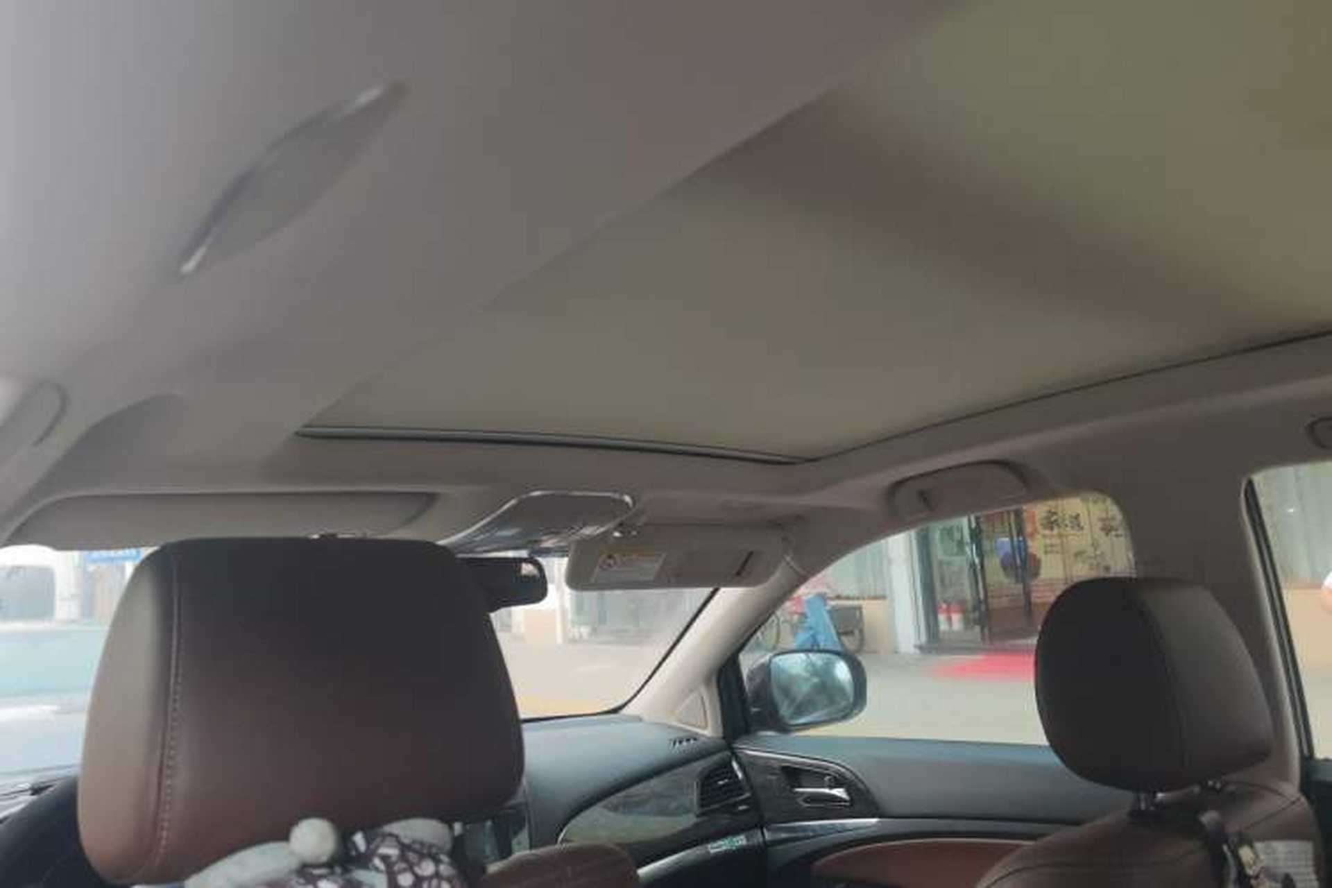 Used BYD S7 2016 2.0T Automatic Prestige Edition Headliner
