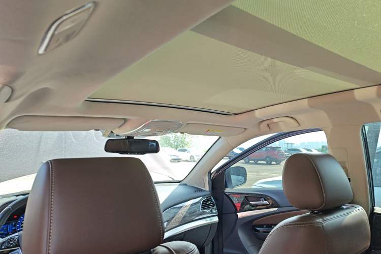 Used BYD S7 2016 2.0T Automatic Prestige Plus Headliner