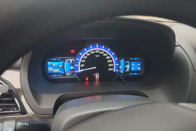 Used BYD S7 2016 2.0T Automatic Prestige Edition Instrument Cluster