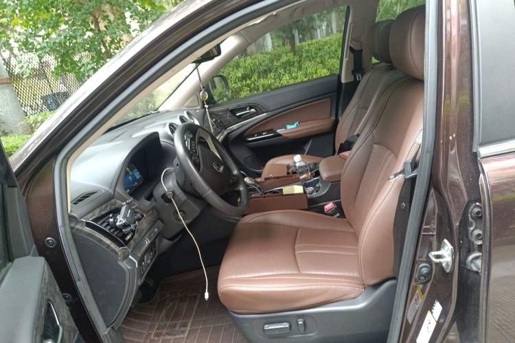 Used BYD S7 2016 2.0T Automatic Flagship Version Left Front Seat
