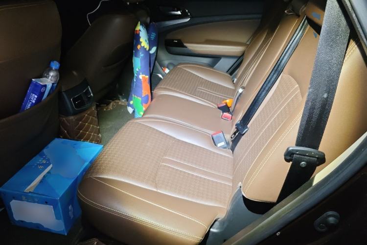 Used BYD S7 2016 2.0T Automatic Prestige Edition Left Rear Seat