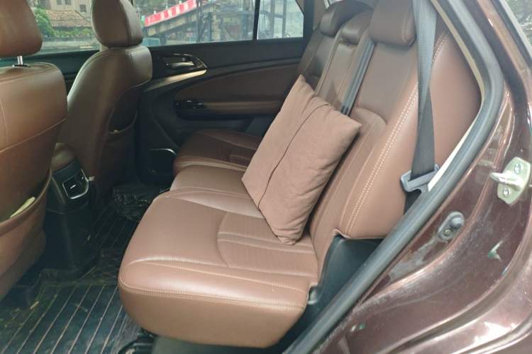 Used BYD S7 2016 2.0T Automatic Prestige Plus Left Rear Seat