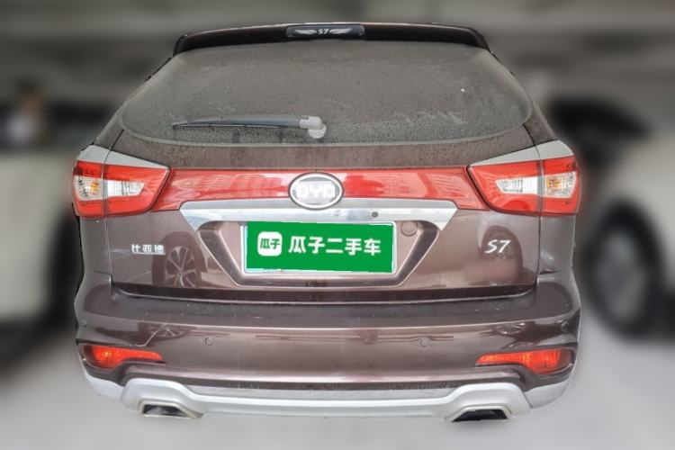 Used BYD S7 2016 2.0T Automatic Prestige Edition Rear