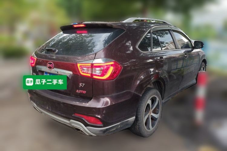 Used BYD S7 2016 2.0T Automatic Prestige Plus Rear Right 45 Deg