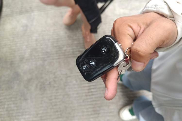 Used BYD S7 2016 2.0T Automatic Flagship Version Vehicle Key