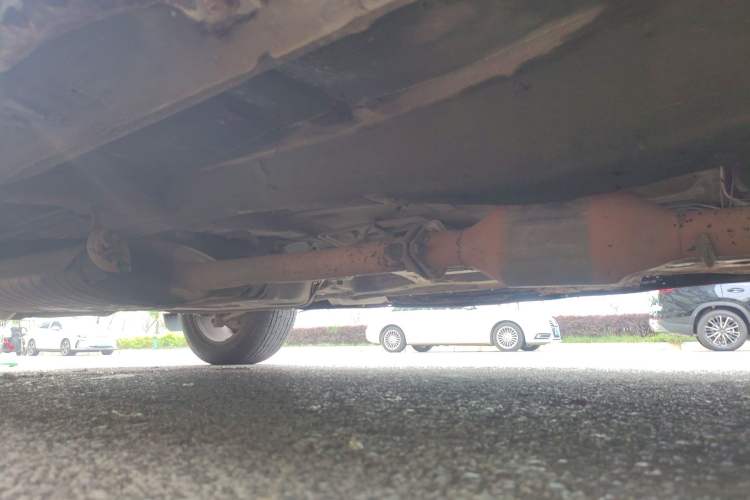 Used BYD S7 2016 2.0T Automatic Prestige Plus Chassis Front Right