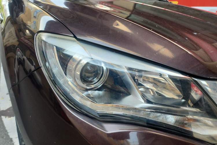 Used BYD S7 2016 2.0T Automatic Prestige Plus Exterior 6