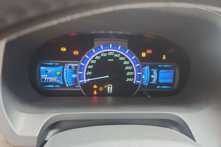 Used BYD S7 2016 2.0T Automatic Prestige Plus Instrument Cluster