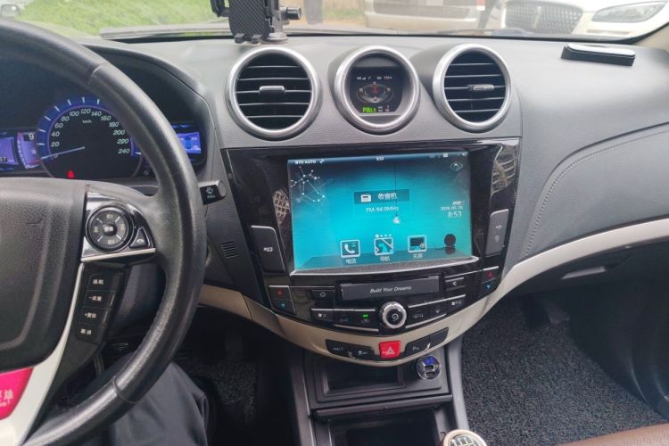 Used BYD S7 2016 1.5T Manual Luxury Edition Audio And AC Panel