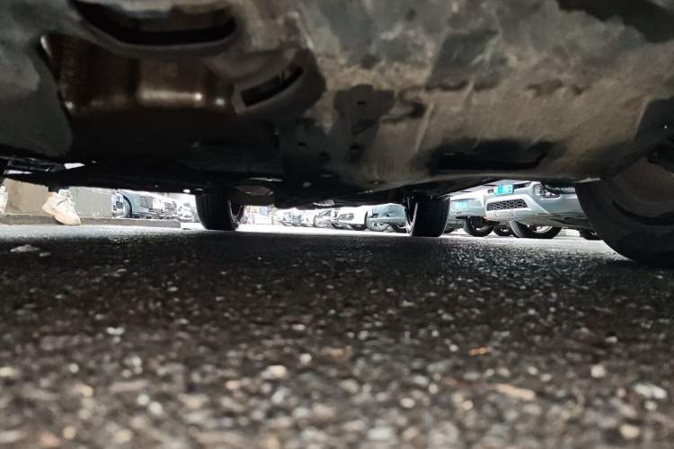 Used BYD S7 2016 2.0T Automatic Prestige Edition Chassis Front