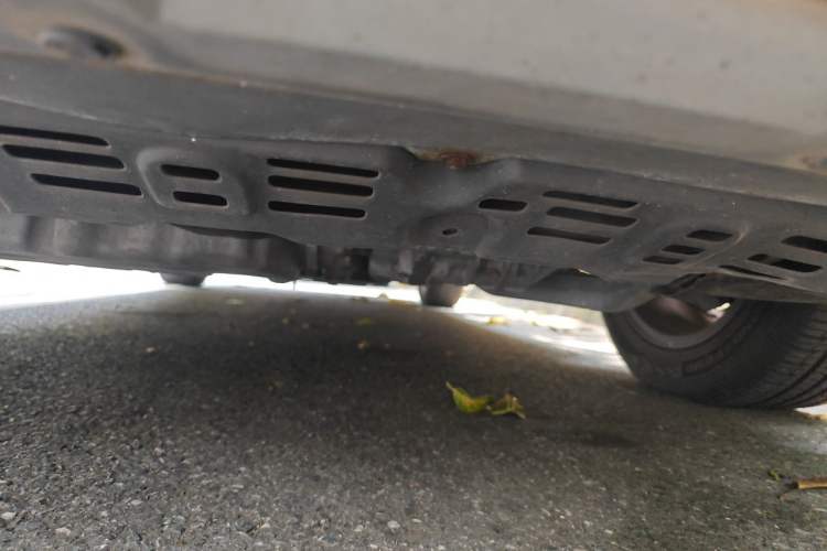 Used BYD S7 2016 2.0T Automatic Prestige Plus Chassis Front