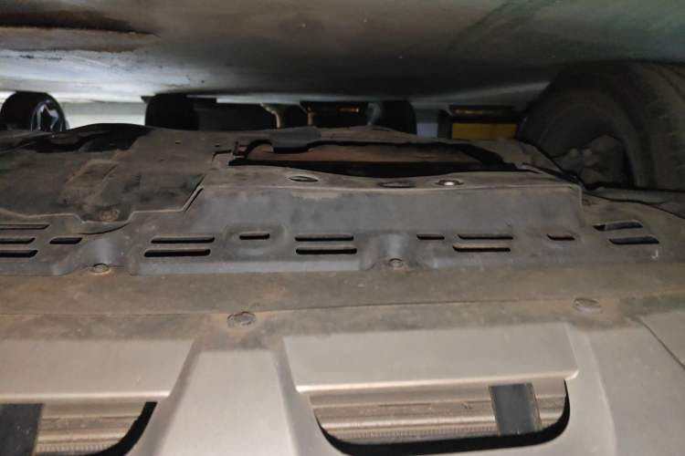 Used BYD S7 2016 2.0T Automatic Prestige Plus Chassis Front