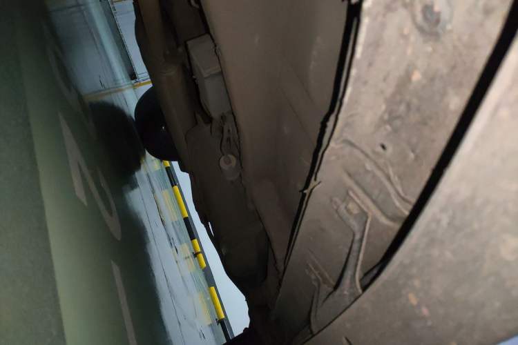 Used BYD S7 2016 2.0T Automatic Prestige Plus Chassis Front Left