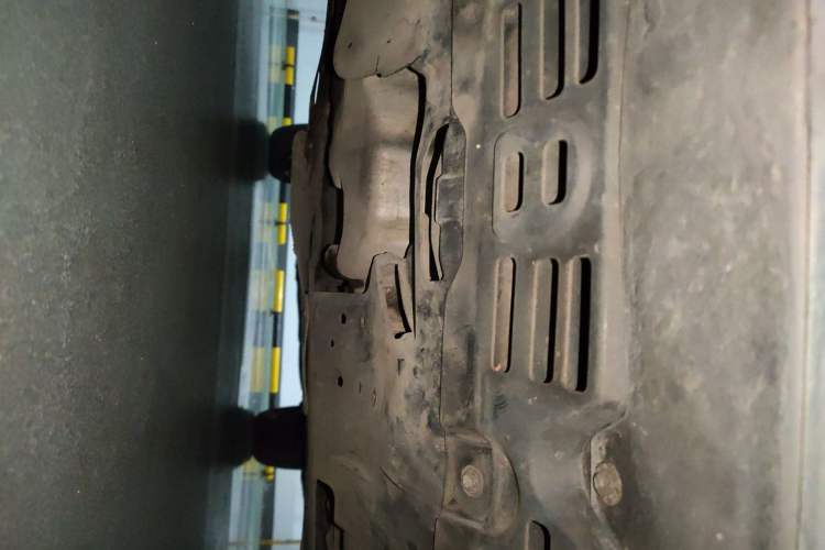 Used BYD S7 2016 2.0T Automatic Prestige Plus Chassis Front