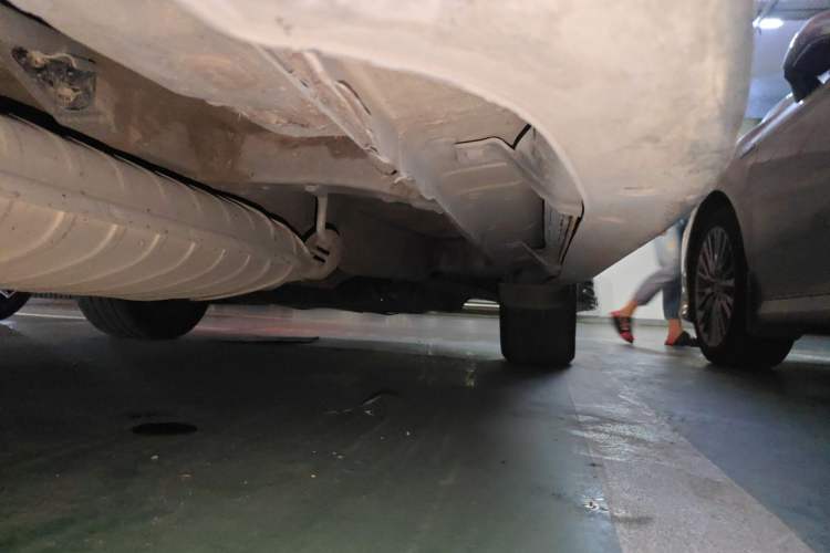 Used BYD S7 2016 2.0T Automatic Prestige Plus Chassis Rear Right
