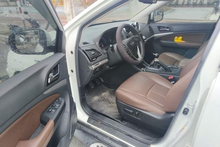 Used BYD S7 2016 1.5T Manual Luxury Edition Driver Seat