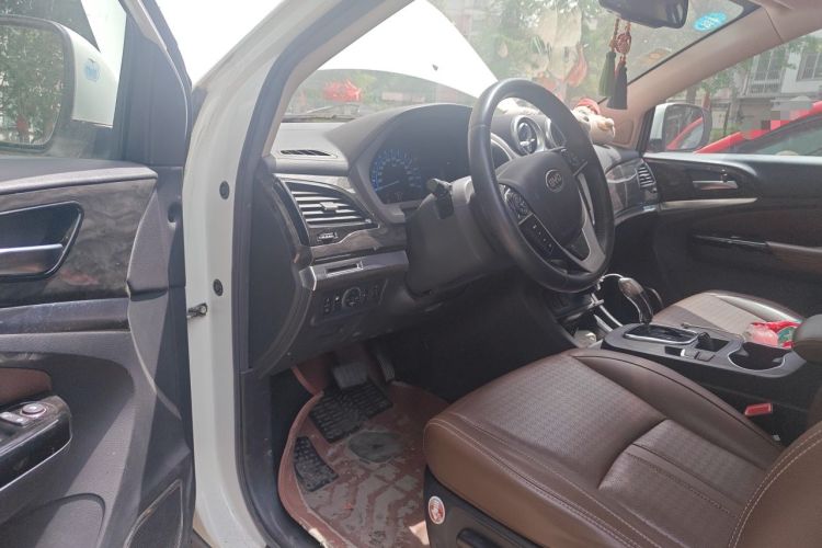 Used BYD S7 2016 2.0T Automatic Prestige Plus Driver Seat