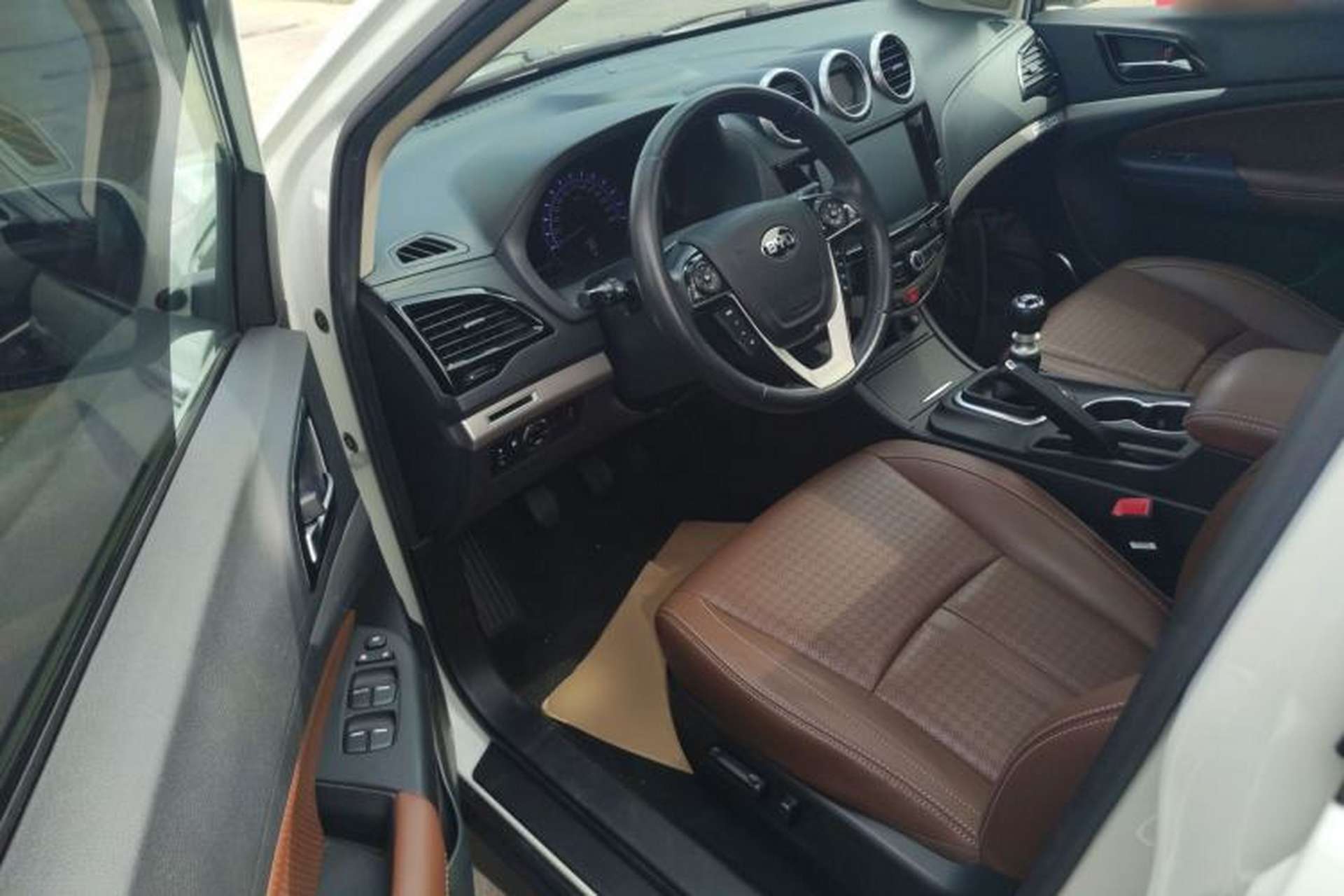 Used BYD S7 2016 1.5T Manual Luxury Edition Driver Seat