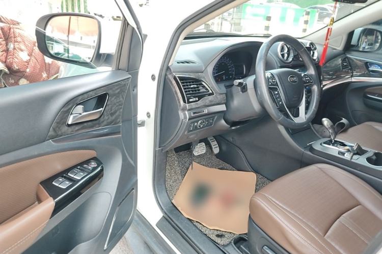 Used BYD S7 2016 2.0T Automatic Prestige Plus Driver Seat