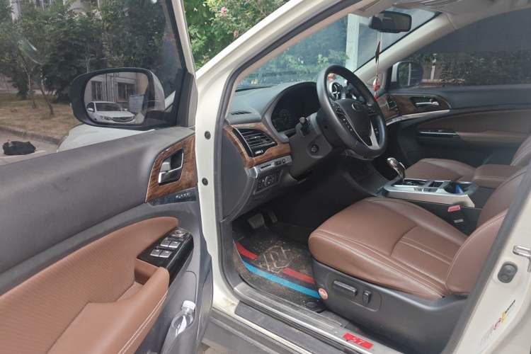 Used BYD S7 2016 2.0T Automatic Flagship Plus Driver Seat