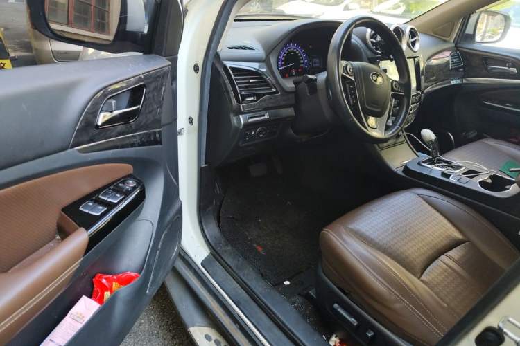 Used BYD S7 2016 2.0T Automatic Prestige Plus Driver Seat
