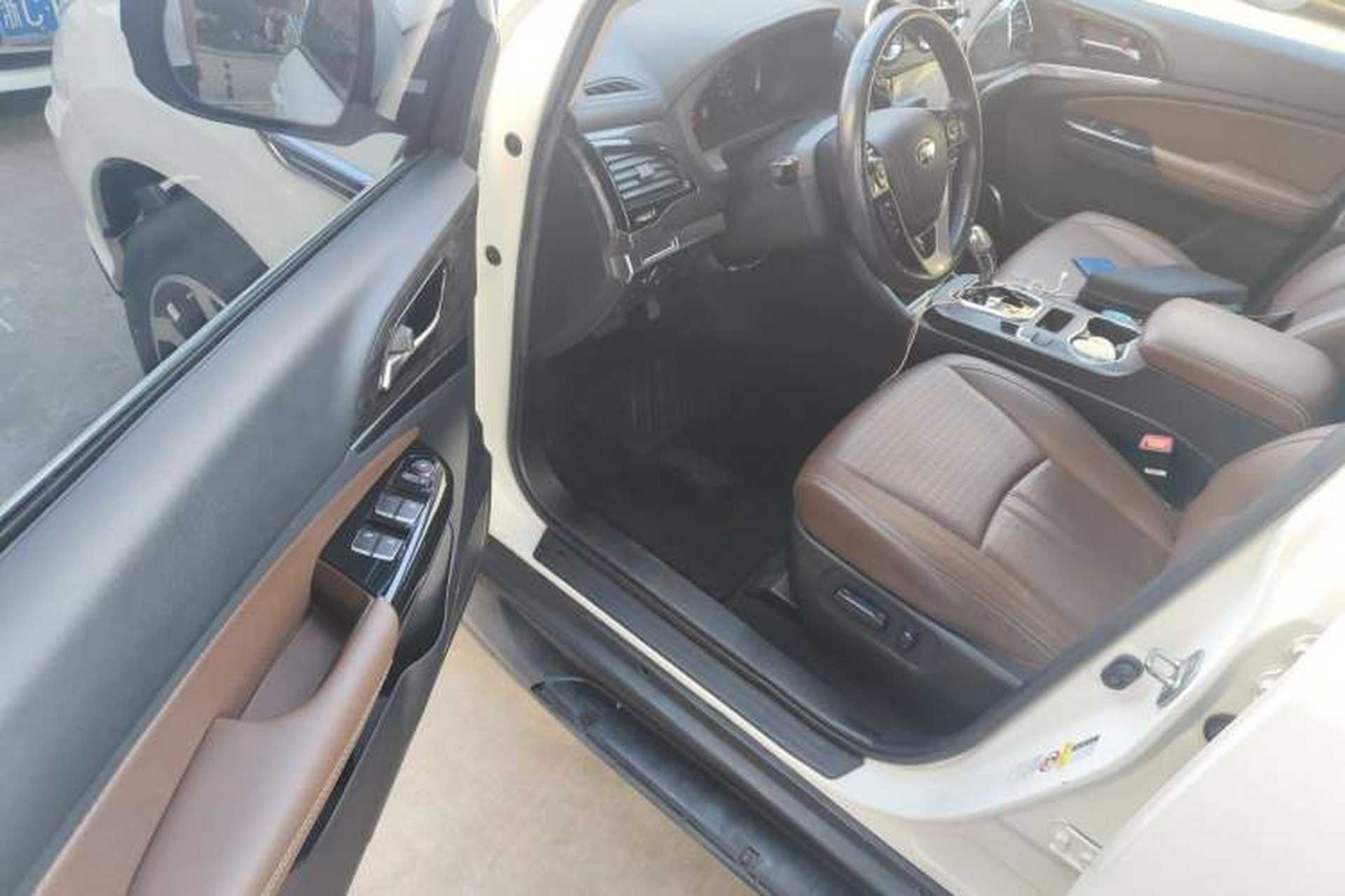 Used BYD S7 2016 2.0T Automatic Prestige Edition Driver Seat