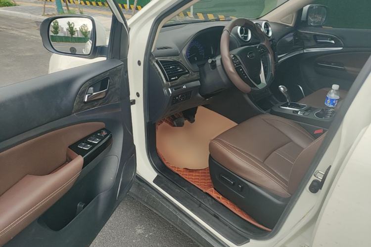 Used BYD S7 2016 2.0T Automatic Prestige Plus Driver Seat
